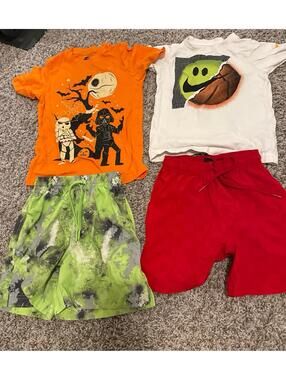 Boys Small 2 Outfits Bundle Lot - Includes Nike, Starwars